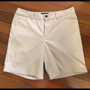 Eddie Bauer wrinkle resistant shorts